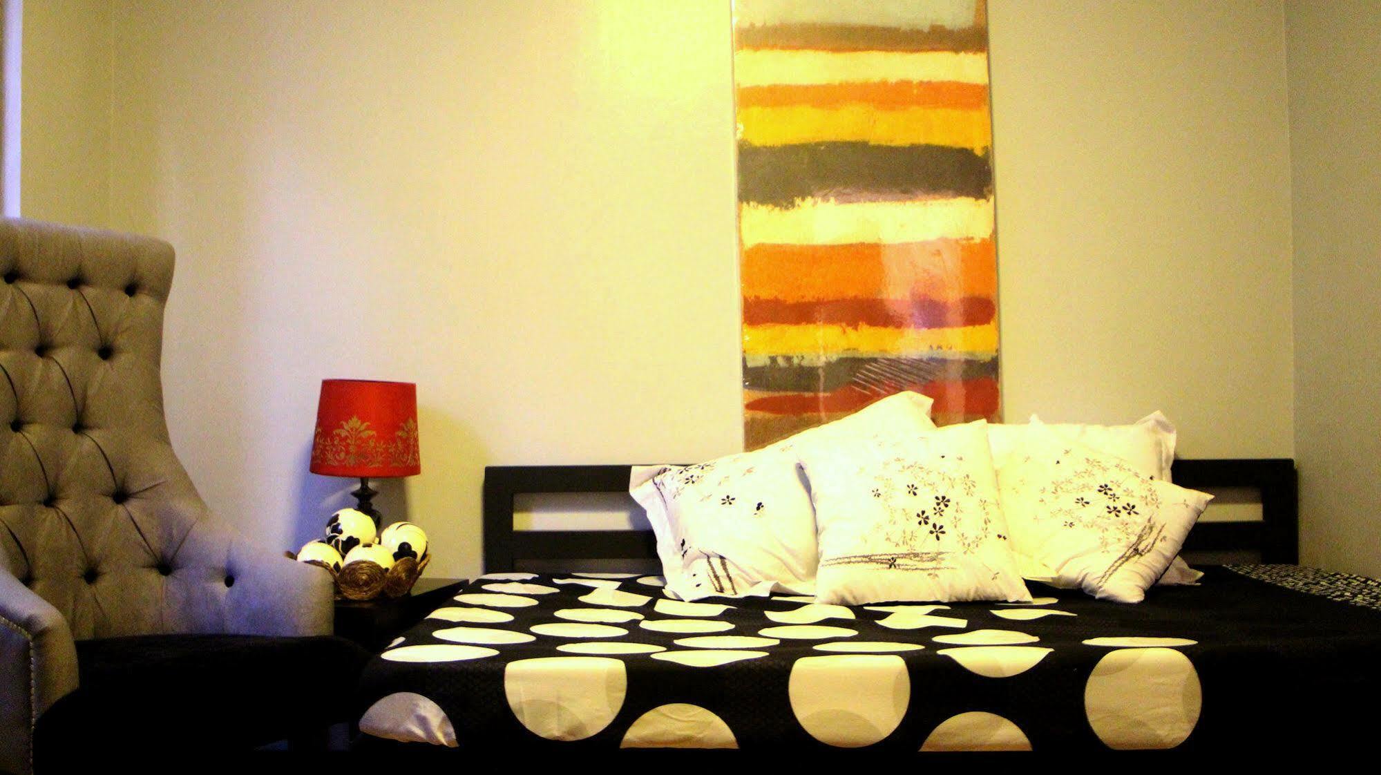 Makati Budget Hotel Makati City Kültér fotó